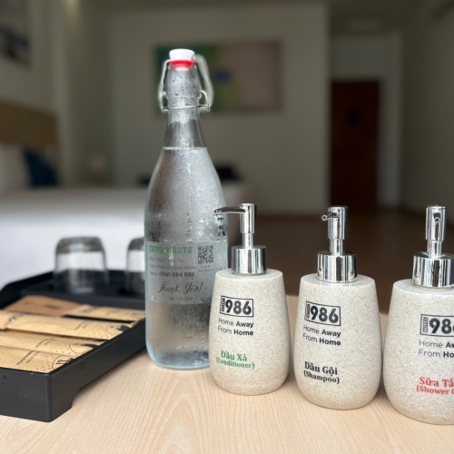 Dụng Cụ Khách Sạn