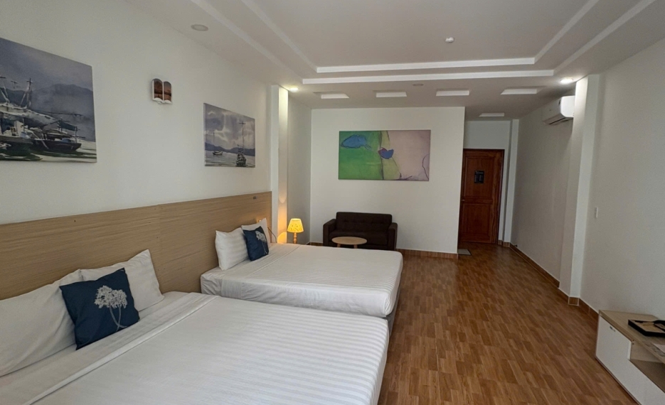 Phòng Gia Đình (Family Room)
